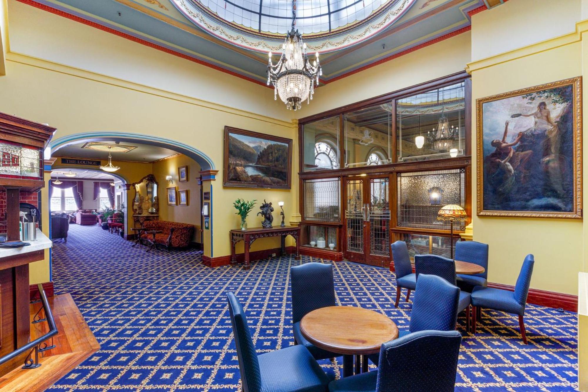 Carrington Hotel Katoomba Exterior photo